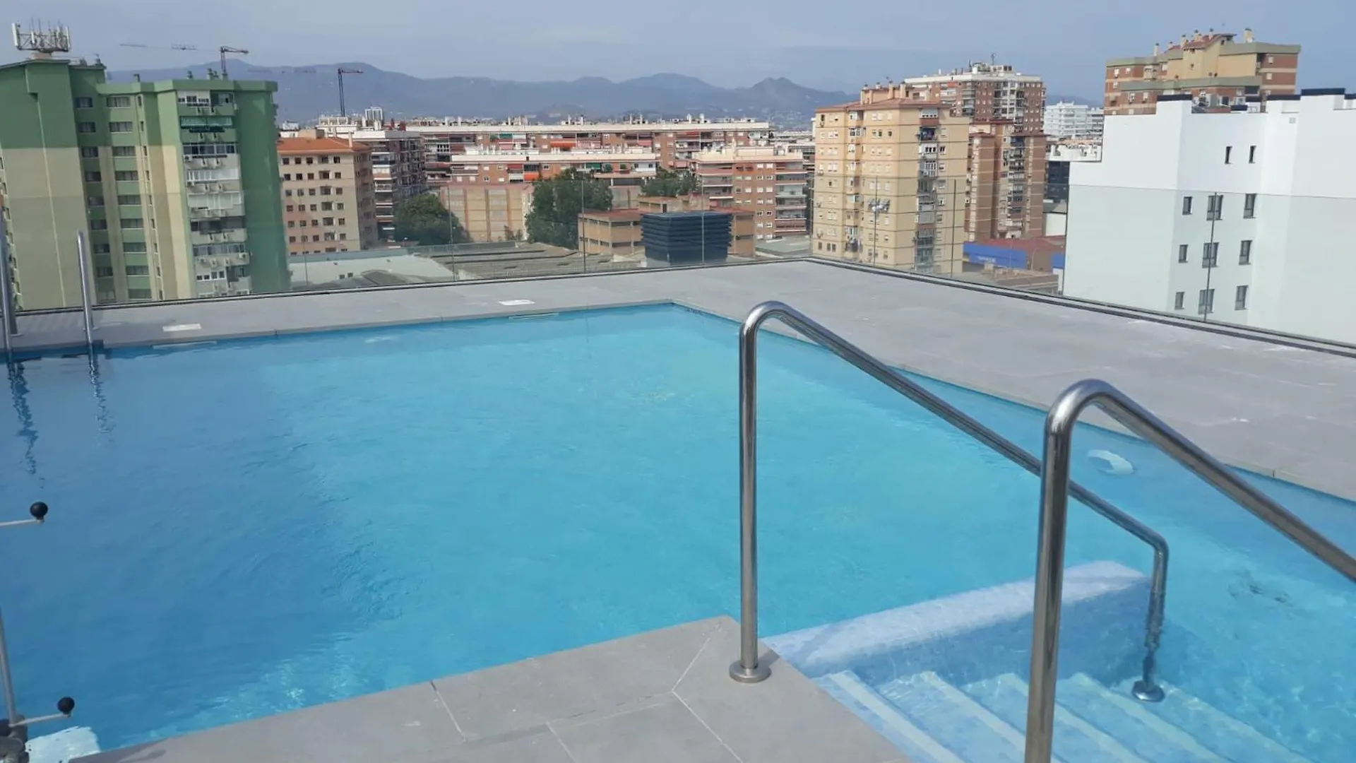 Lägenhet Terralmar Beach & City Málaga